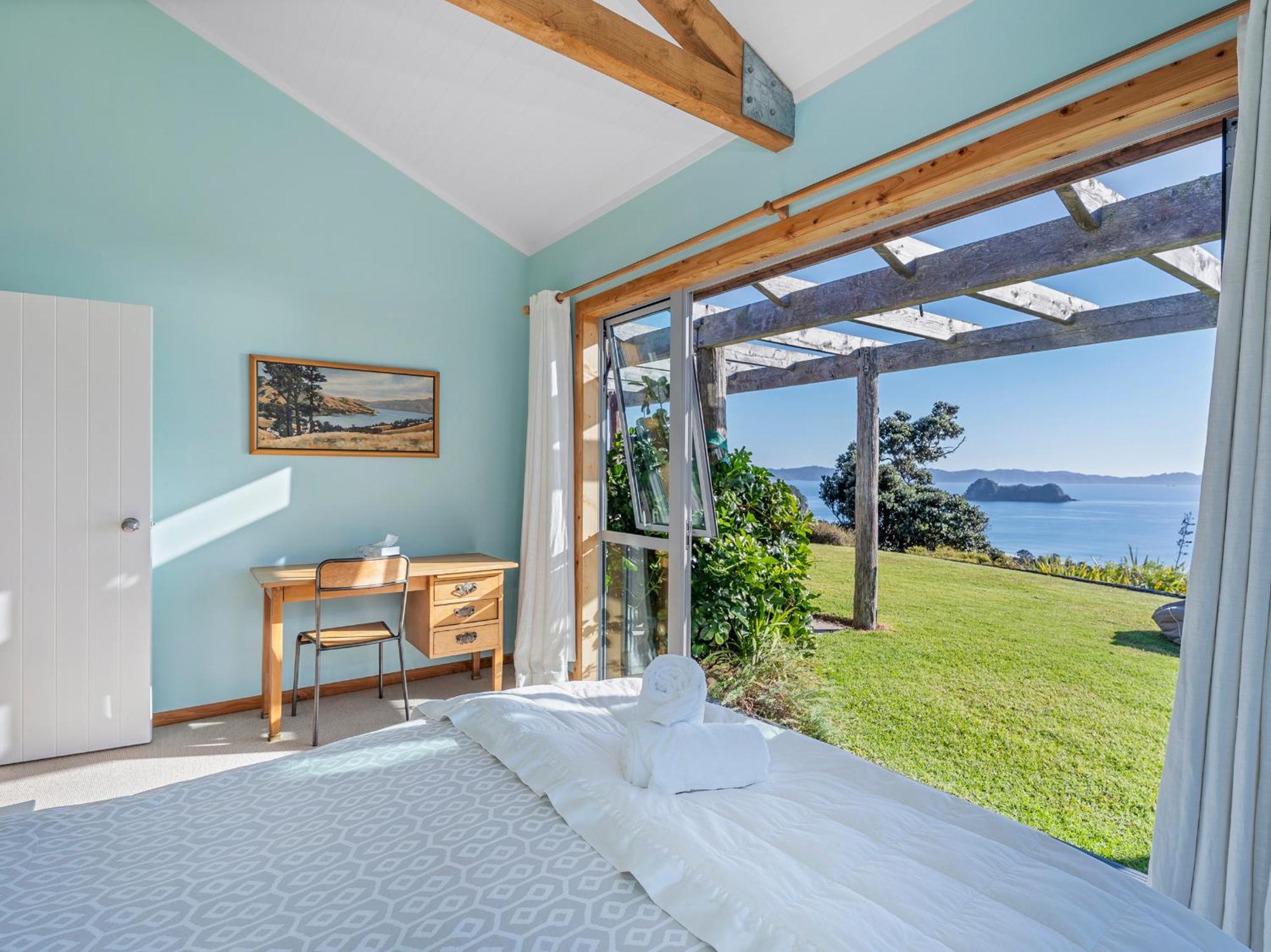 The Grandstand - Hahei Holiday Home Exteriör bild