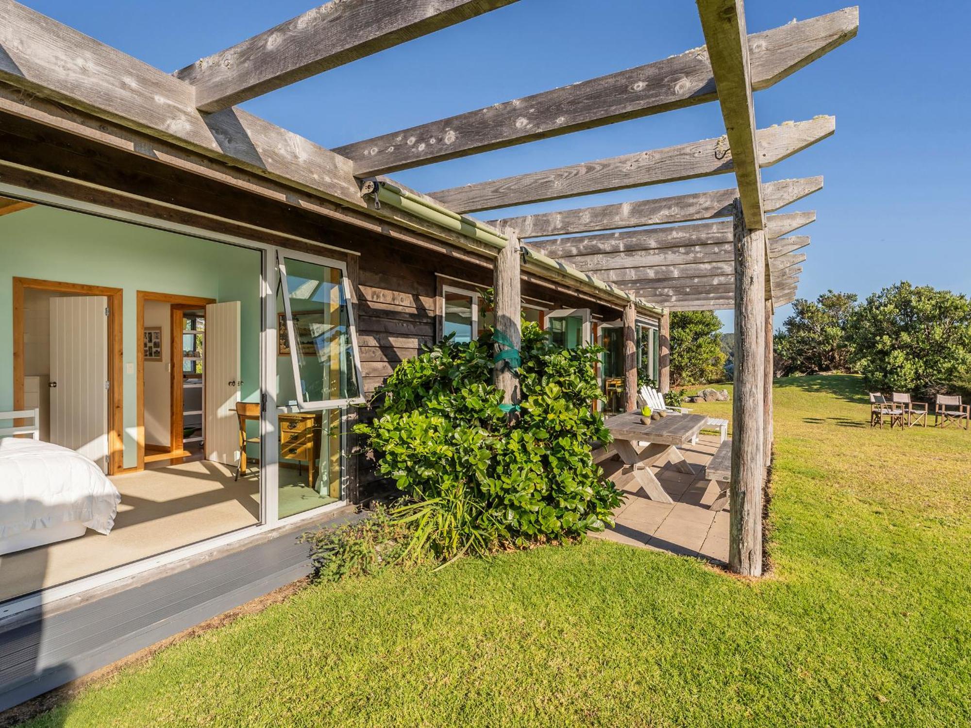 The Grandstand - Hahei Holiday Home Exteriör bild